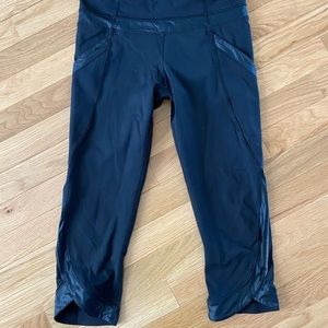 Lululemon crop leggings